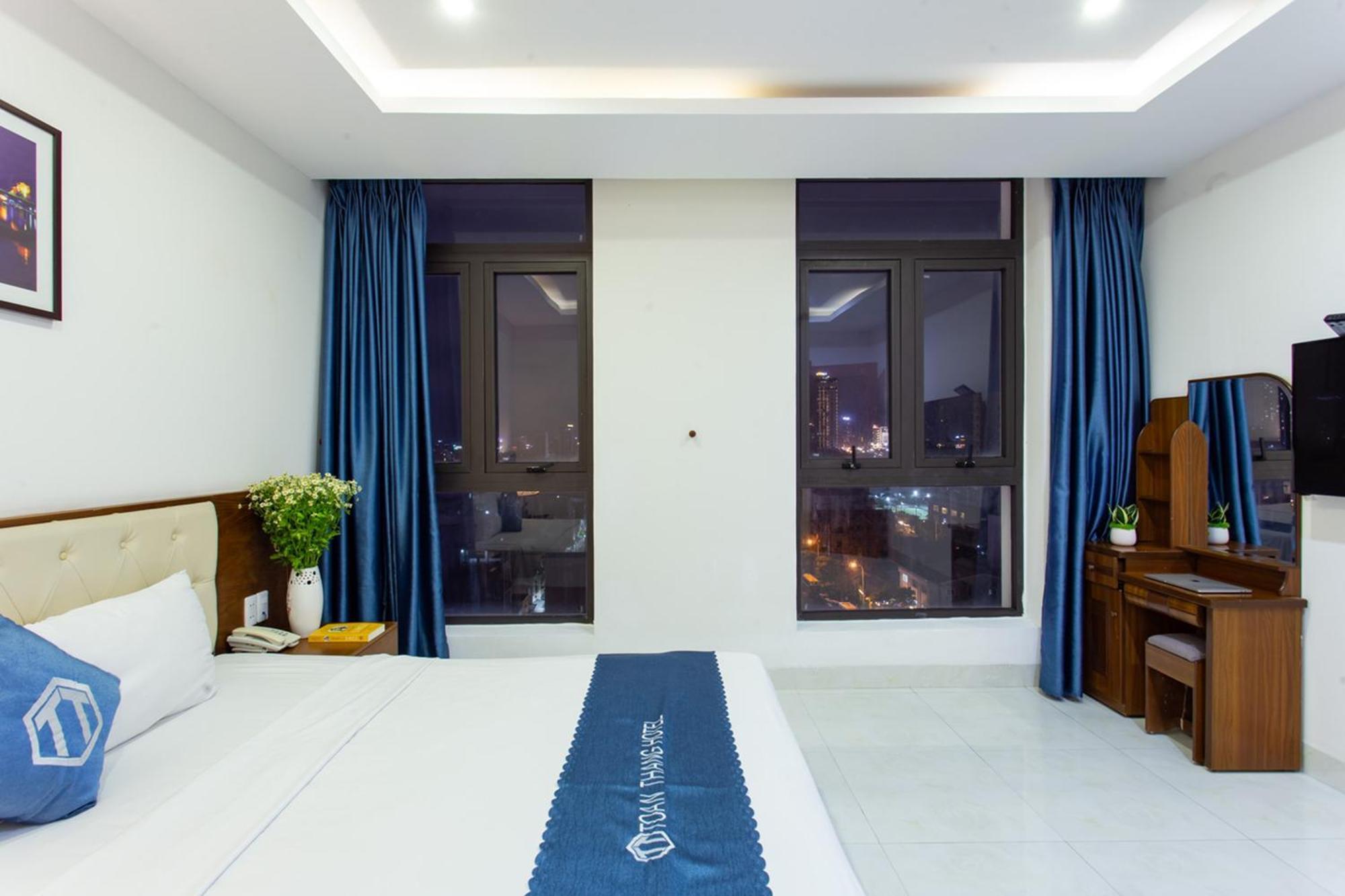 Toan Thang Beach Hotel Da Nang Exterior photo