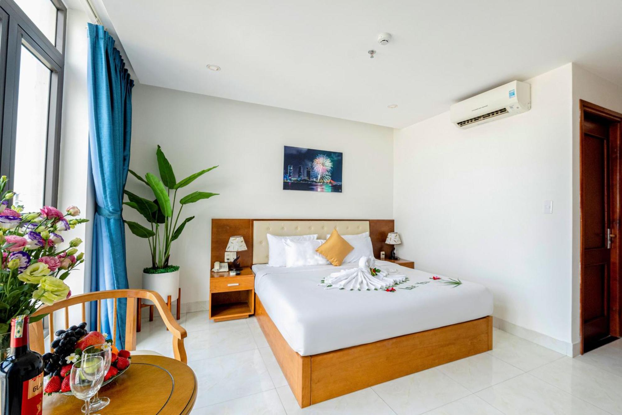 Toan Thang Beach Hotel Da Nang Exterior photo