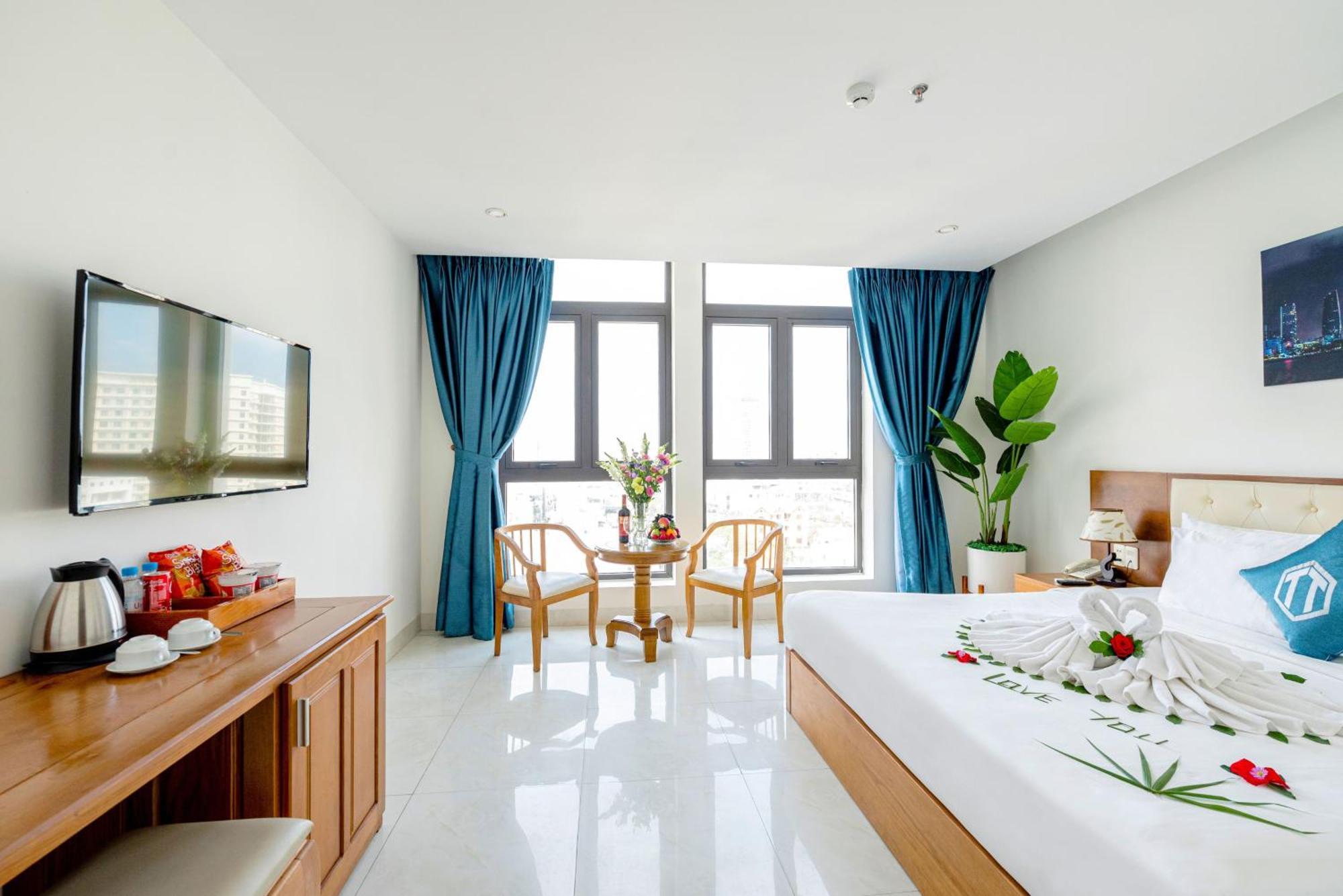Toan Thang Beach Hotel Da Nang Exterior photo