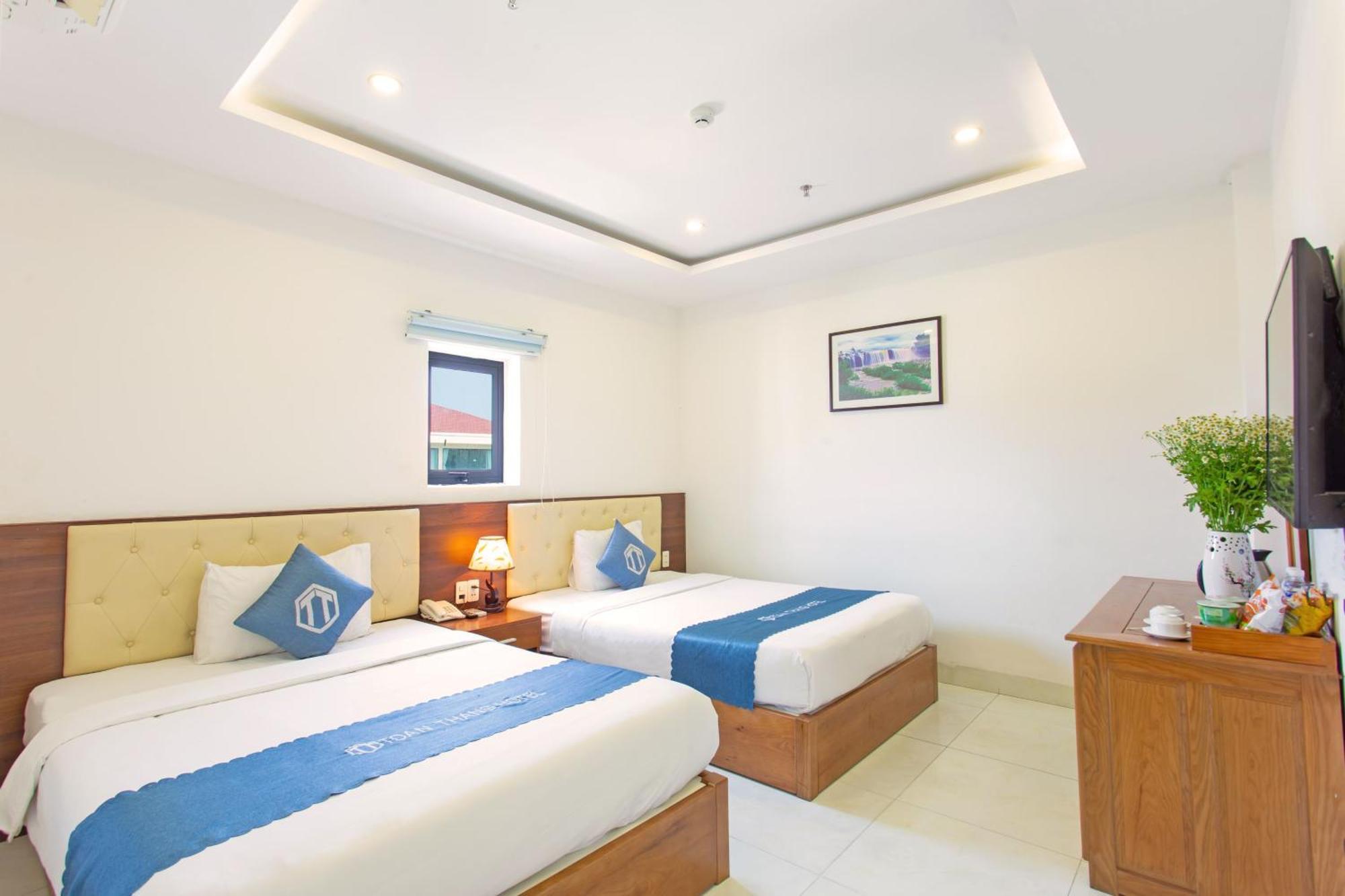 Toan Thang Beach Hotel Da Nang Exterior photo
